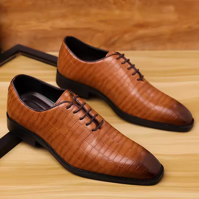 Luxury Mens Leather Shoes Retro Carved Lace-up Brogue Oxford Wedding Men Dress Shoes Male Formal Business Gentleman Office Shoes - Image 3