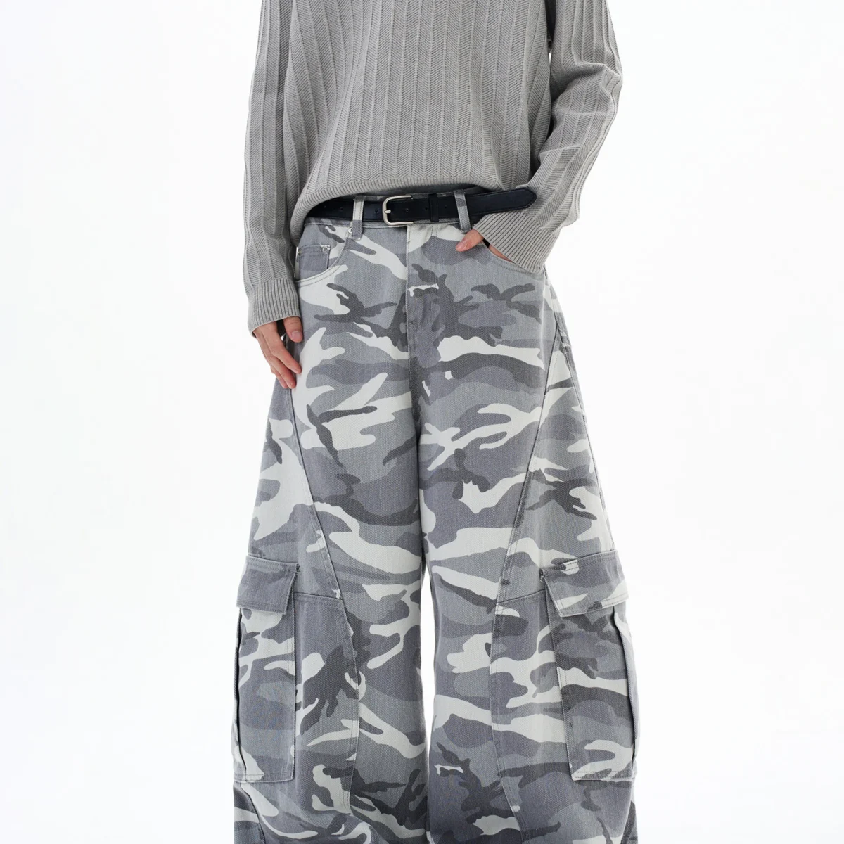 New Autumn Men's Cargo Trousers Side Pockets American Style Pleated Design Camouflage Wide Leg Drape Loose Male Pants